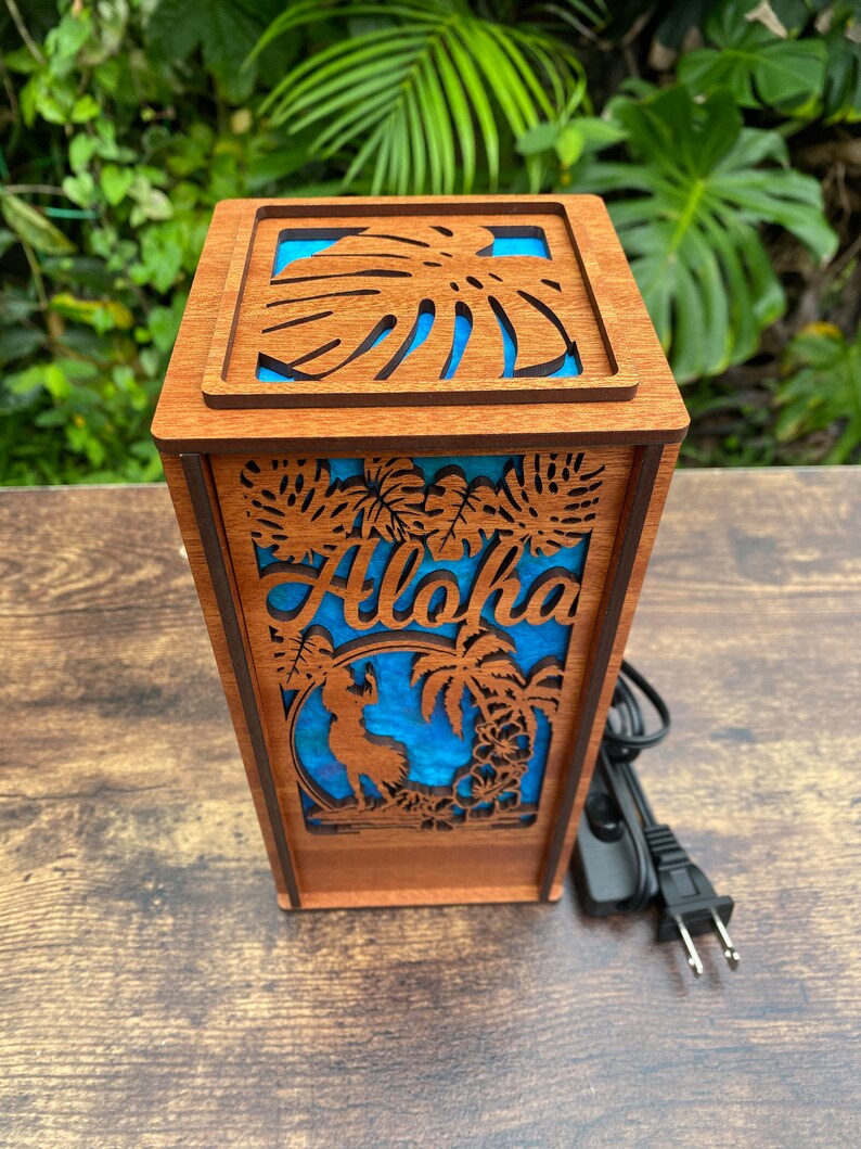 Laser cut wood desk lamp with hand-dyed mulberry paper; Aloha Hawaii design (L18)